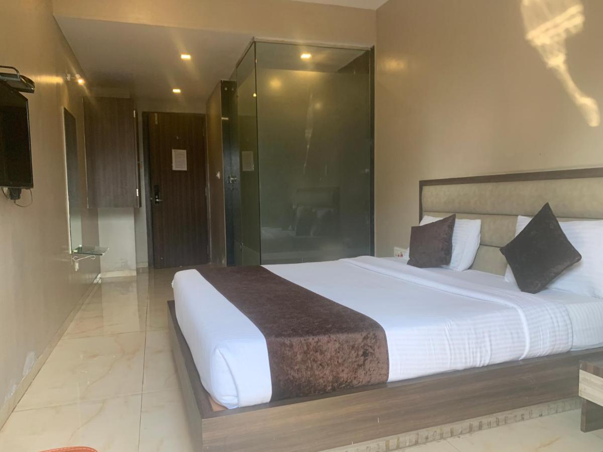 Hotel Merakee - Near Dahisar Mira Road Mumbai Exterior photo