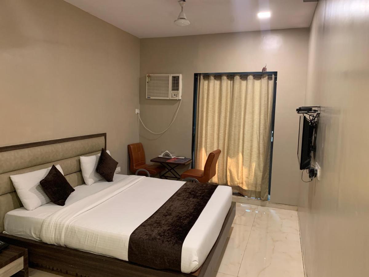 Hotel Merakee - Near Dahisar Mira Road Mumbai Exterior photo